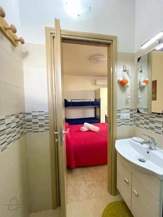 Lo Spioncino Apartments Otranto Room photo