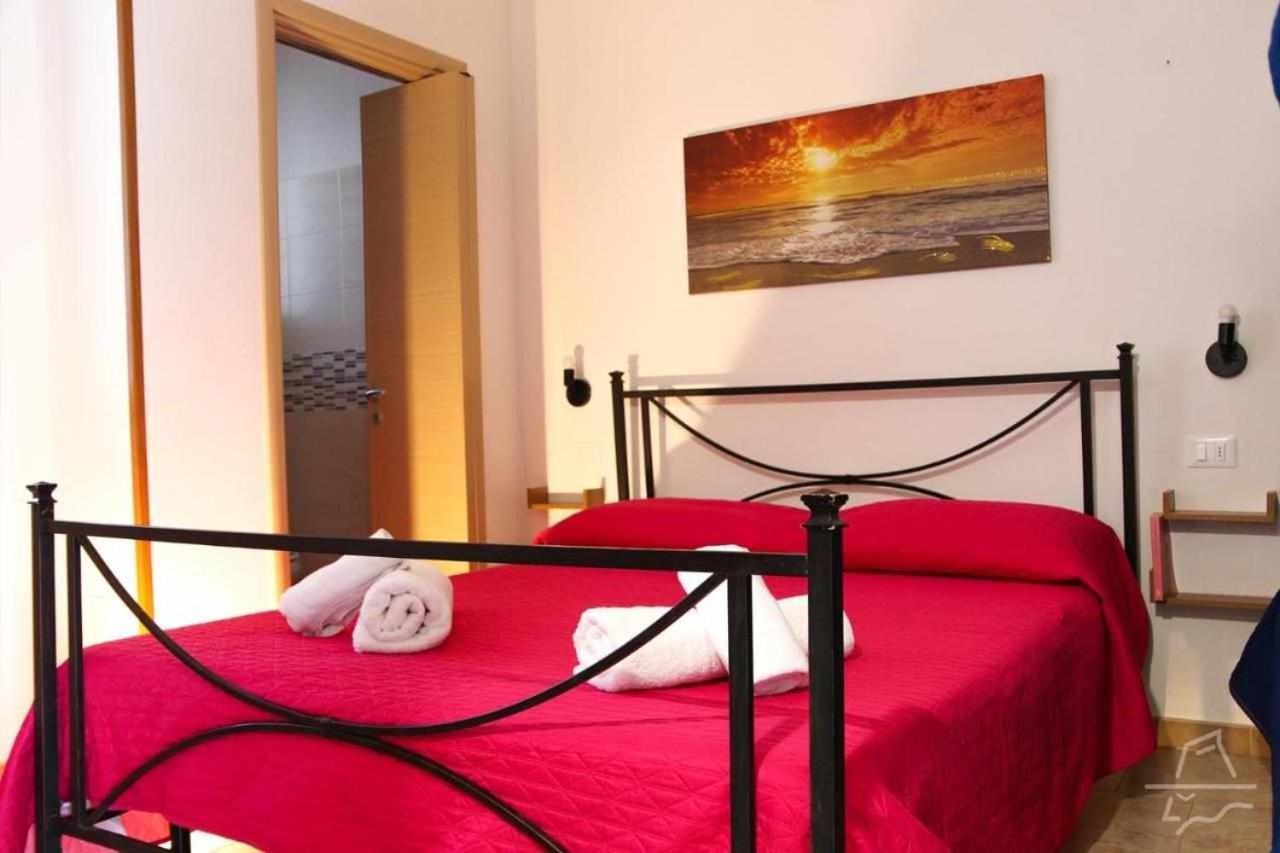 Lo Spioncino Apartments Otranto Room photo